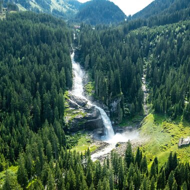 Ansicht von oben des großen Wasserfalls | © krimmler-wasserwelten.at/Stabentheiner