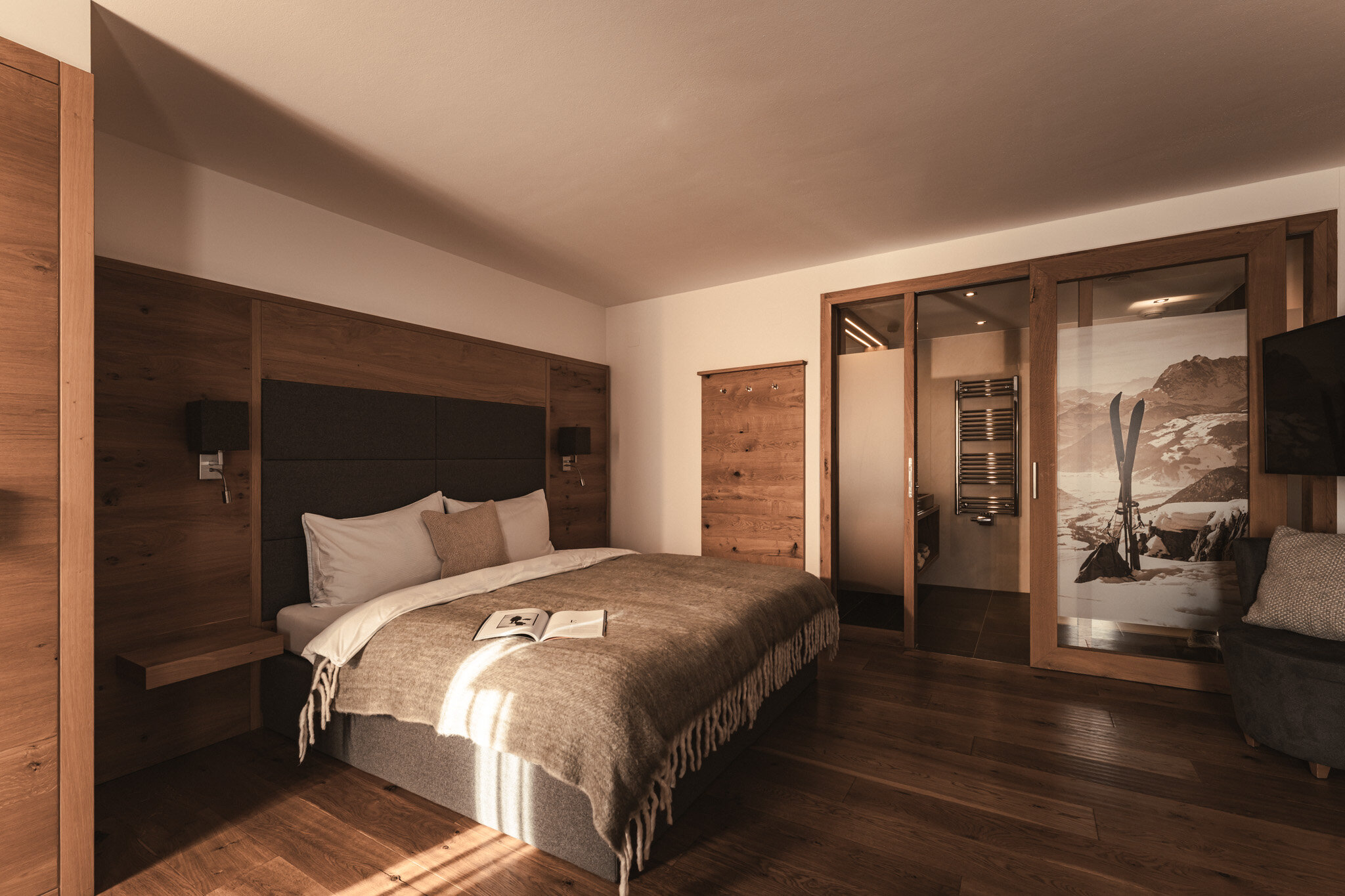 Bedroom in the apartment in Sunnsait | © Karin Pasterer