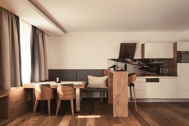 Küche und Essbereich im Sunnsait | © Karin Pasterer